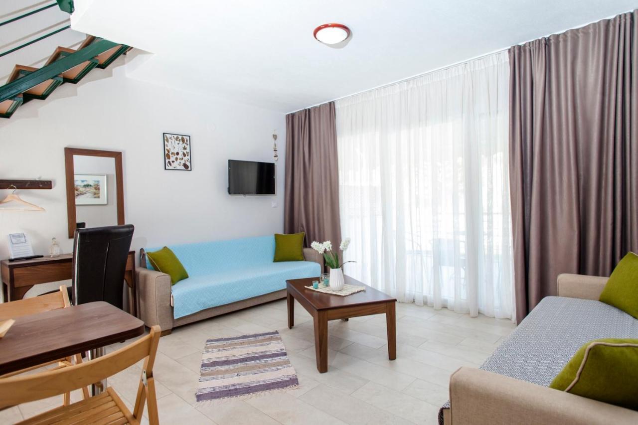 Erosaria Suites Nikiti  Exterior foto